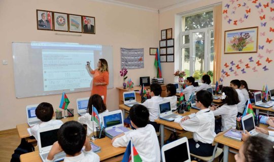 Müəllimlərin maaş artımı ilə bağlı açıqlama: 4,4 milyard ayrılıb