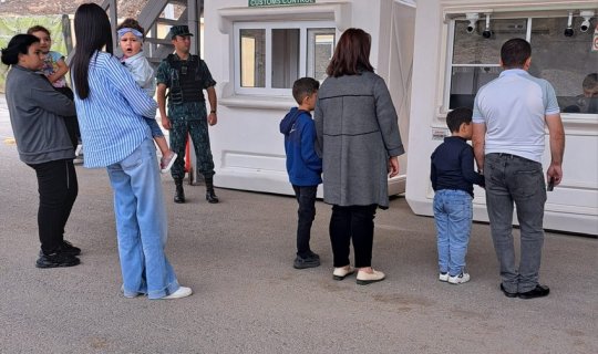 “Laçın” sərhəd-buraxılış məntəqəsindən erməniəsilli şəxslərin sərbəst keçidi təmin edilib