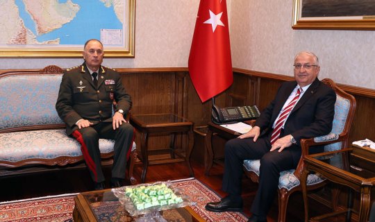 Kərim Vəliyev Türkiyənin müdafiə naziri ilə regional təhlükəsizlik məsələlərini müzakirə edib - YENİLƏNİB