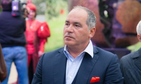 Azərbaycanlı milyarderin şirkəti parçalanır