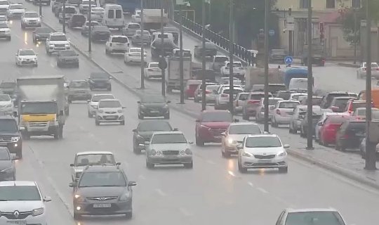 9 küçə və prospektdə tıxac var - SİYAHI