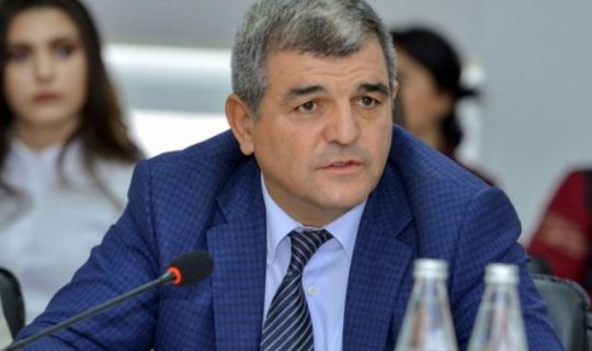 Narkomaniyanın olduğu məktəblərin siyahısını cəmiyyətə çatdırmaq lazımdır - Deputat