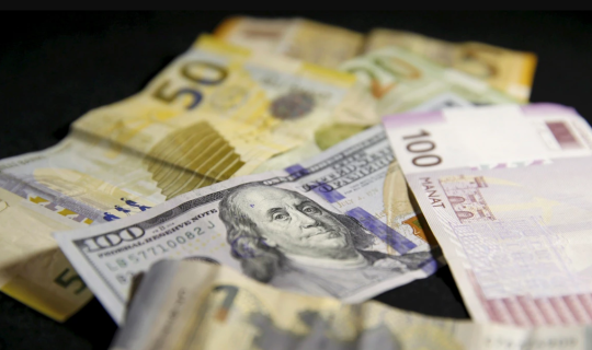 Manat bu valyutalara qarşı bahalaşdı