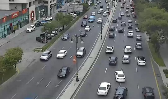 Bu yollarda tıxac var - SİYAHI