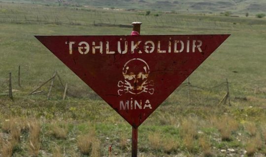DİN-in hərbçisi minaya düşdü