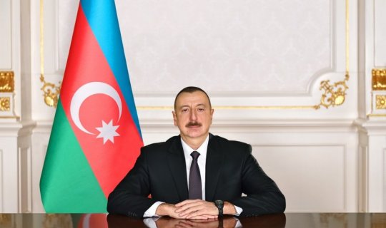 Azərbaycan lideri: \