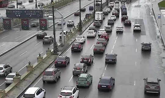 11 küçə və prospektdə tıxac var - SİYAHI