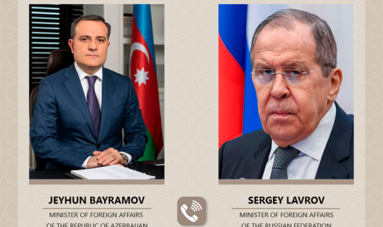 Ceyhun Bayramov Lavrovla “3+3” regional platformasını müzakirə edib