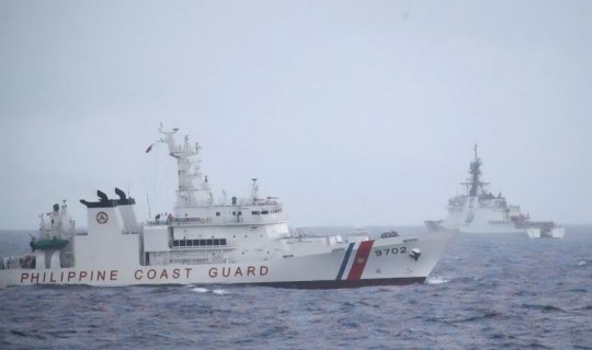 Filippin və Çin gəmiləri toqquşub