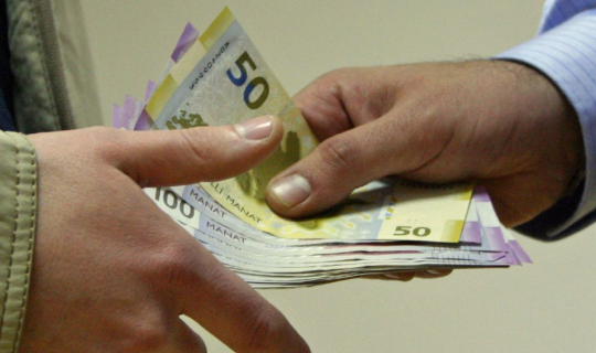 Daha çox ailə sosial yardım alacaq - yardım məbləği nə qədər artır?