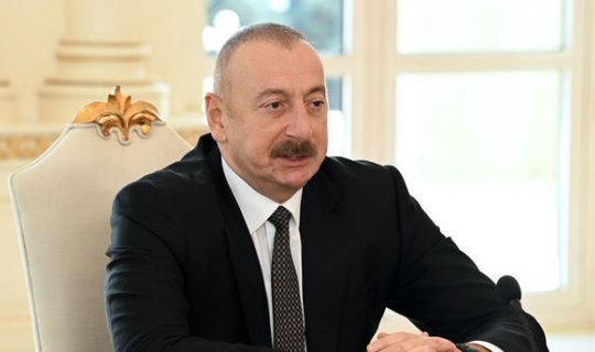 Azərbaycan Prezidenti əlcəzairli həmkarını təbrik edib