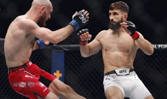 Nazim Sadıxov rusiyalı Vyaçeslav Borşovla UFC-də üz-üzə gəlib - VİDEO