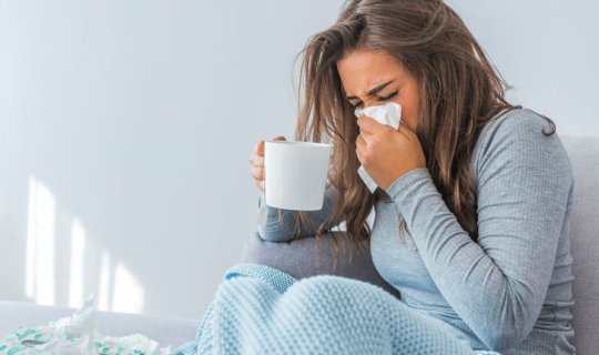 Alimlər yeni forma qrip aşkarladı – Kovidə oxşayır