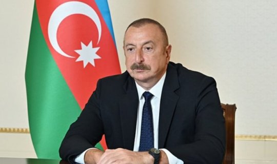 Prezident İlham Əliyev Sadır Japarova zəng edib