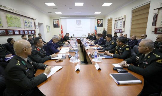 Bakıda Azərbaycan-Türkiyə Yüksək Səviyyəli Hərbi Dialoq İclası keçirilir