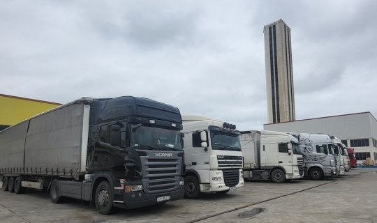 Bakıdan Kiyevə növbəti yardım göndərildi - FOTO