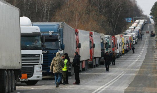 Gömrük postlarında bu qədər maşını gözləmədədir