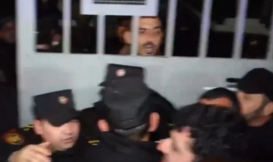 İrəvanda Azərbaycandan qayıdan hərbçilərin yaxınları ilə polislər arasında dava olub