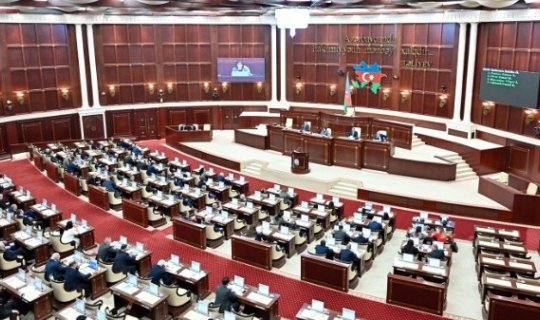 “Necə edək ki, bu problem həll olunsun” – Deputatlar toplandı