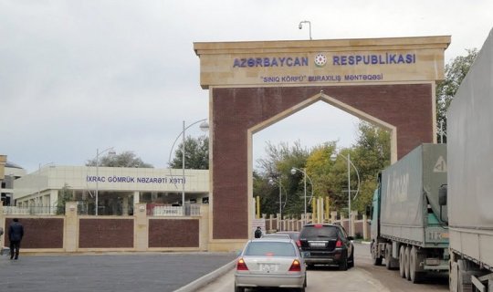 AYNA “Qırmızı Körpü” gömrük postunda gözləyən avtomobillərin sayını açıqladı