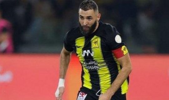 Benzema Səudiyyə Ərəbistanı klubunun düşərgəsini tərk edib