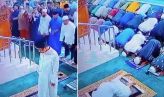 İmam namaz vaxtı səcdədə olarkən öldü - VİDEO