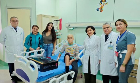 Leyla Əliyeva Milli Onkologiya Mərkəzinin nəzdindəki Uşaq Onkologiya Klinikasında olub - FOTO