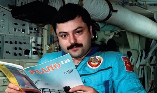 Kosmosa uçan ilk azərbaycanlı kimdir? - VİDEO