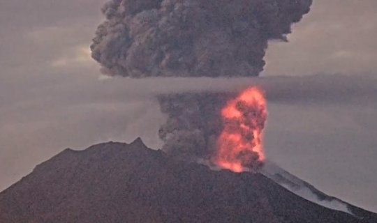 Sakuracima vulkanında partlayış baş verdi - VİDEO
