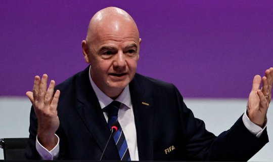 FIFA prezidentinin maaşı açıqlandı