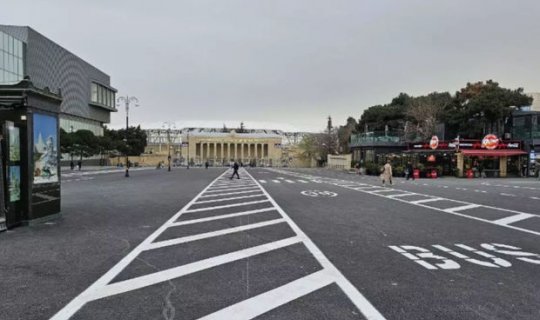 Tofiq Bəhramov adına stadionun qarşısında avtobus zonası yaradılıb