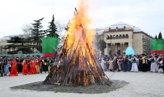 Azərbaycanda Novruz bayramına qoyulan QADAĞA - AZ BİLİNƏN TARİXİ FAKTLAR
