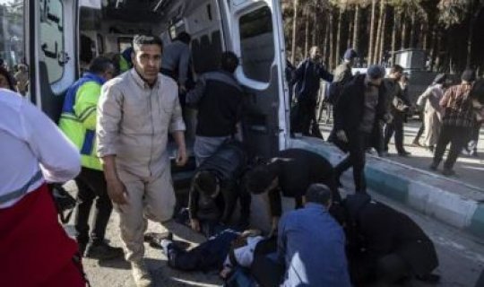 İranda polis məntəqəsinə hücum - ölən və yaralananlar var