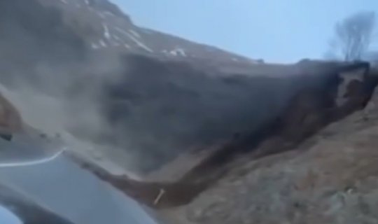 Ermənistan-İran yolu bağlandı - VİDEO