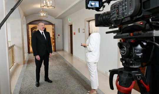  İlham Əliyev “Euronews” televiziyasına müsahibə verib
