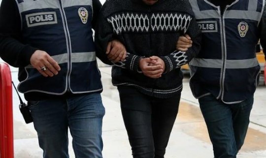İstanbulda silahlı basqın: ölənlər var