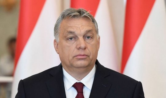 Avropa özünü tamamilə məsuliyyətsiz aparır - Orban