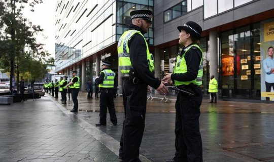 Britaniya polisi final gecəsi 53 nəfəri saxladı