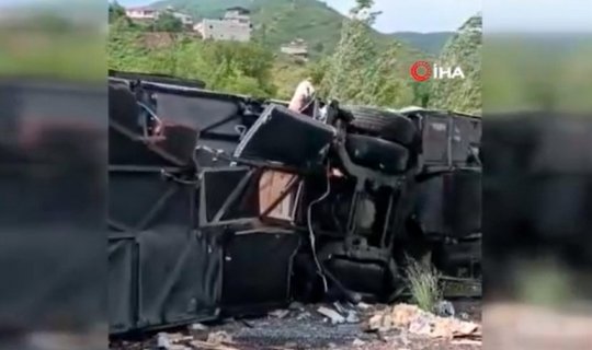 Türkiyədə ağır yol qəzası - 2 nəfər öldü, 30 nəfər yaralandı