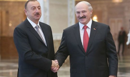 İlham Əliyev Lukaşenkonu təbrik etdi