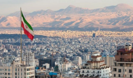 Aqressiv diplomatiyanın iflası: İranlı diplomatı Azərbaycana qarşı kim kökləyir?