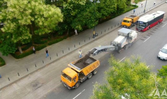 Bakının 28 May küçəsi təmir olunur