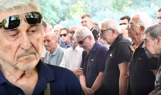 Türkiyəli məşhur aktyorun oğlu öldü: Yasda selfi biabırçılığı - FOTO