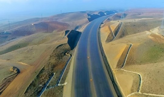 İrəvan Bakı ilə Naxçıvan arasında əlaqə üçün yolu açmağa hazırdır