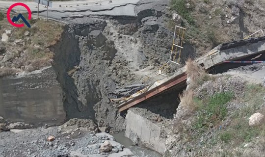 Quba-Xınalıq yolundakı körpü uçub - FOTO