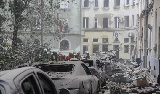 Ruslar Lvovu və Krivoy Roqu bombardman etdi: çoxsaylı ölü və yaralı - VİDEO