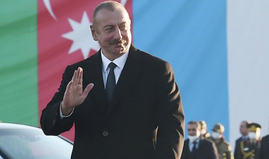 İtaliyanın Baş naziri Prezident İlham Əliyevi qarşılayıb