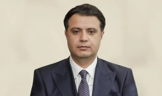 Sadiq Əliyev müdiri işdən çıxardı