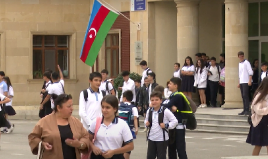 Bakıda məktəb heç bir səbəb göstərilmədən BAĞLANIR? - AÇIQLAMA