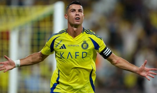 Ronaldo futbol tarixində bir ilkə imza atacaq